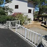 Tatil Evi Butkovic