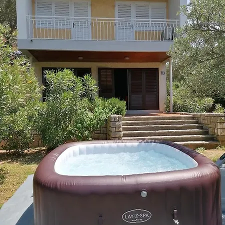 Butkovic Holiday home Punat